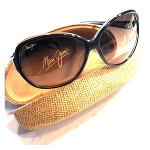 Maui Jim Maile Black Polarized Sunglasses RS29402K